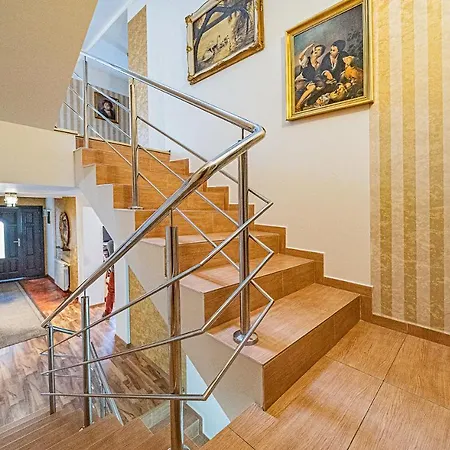 Pension Onix Vienna Airport Guest house