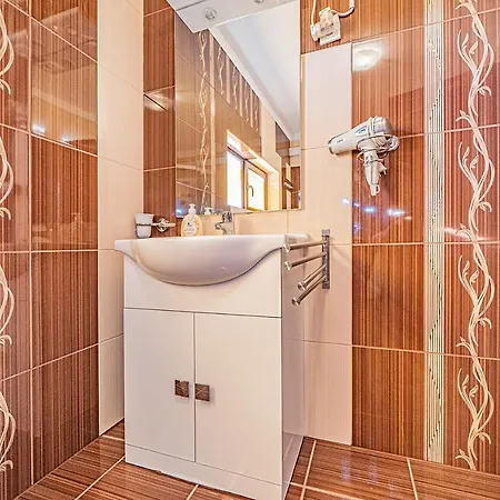 Guest house Pension Onix Vienna Airport *