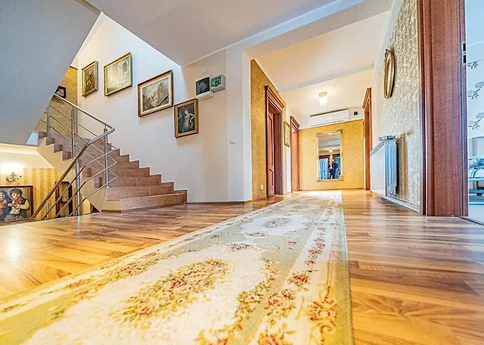 ホテル Pension Onix Vienna Airport Maria Ellend