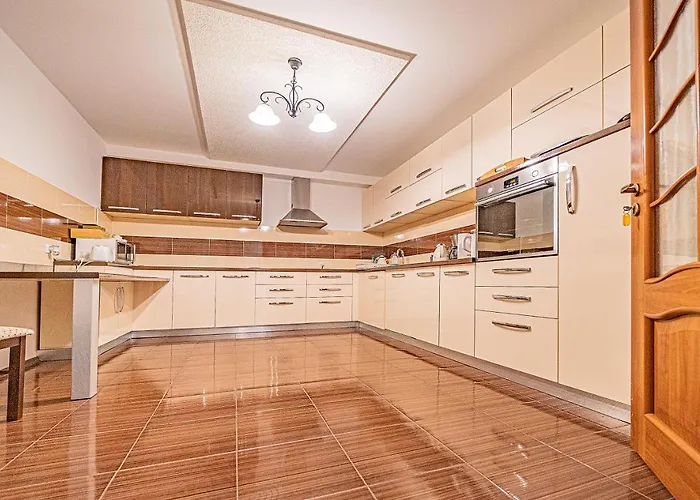 Pension Onix Vienna Airport Ξενοδοχείο